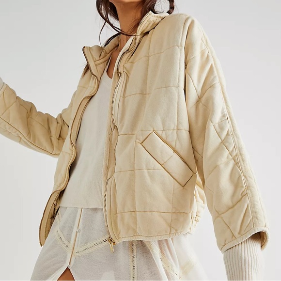 Free People Dolman Quilted Knit Jacket in Vanilla Creme - Picture 1 of 10